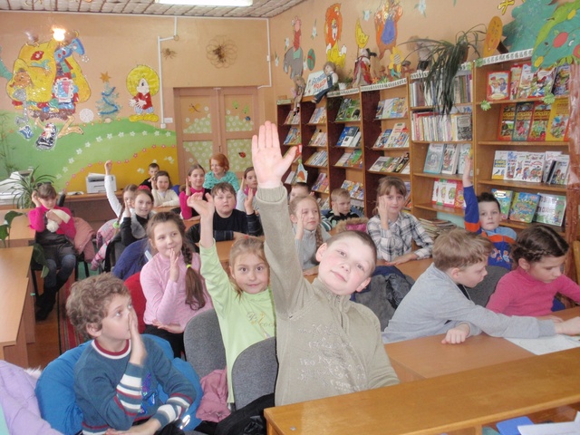 День знаний в детской библиотеке 